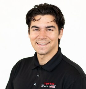 Staff member Kyle Duff from ID_b02ff7