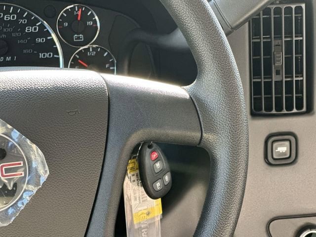 2026 GMC Savana Cargo Work Van - Photo 10