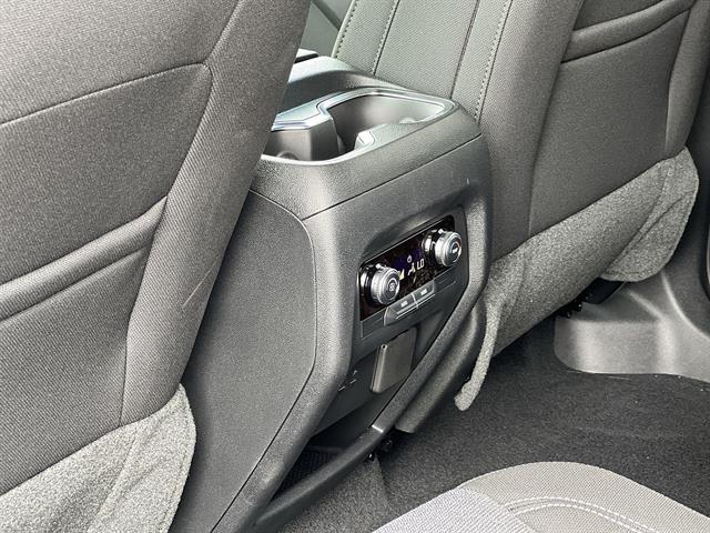 2026 GMC Acadia Elevation - Photo 25