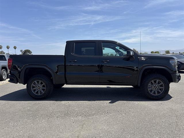 2026 GMC Sierra 1500 AT4X - Photo 3