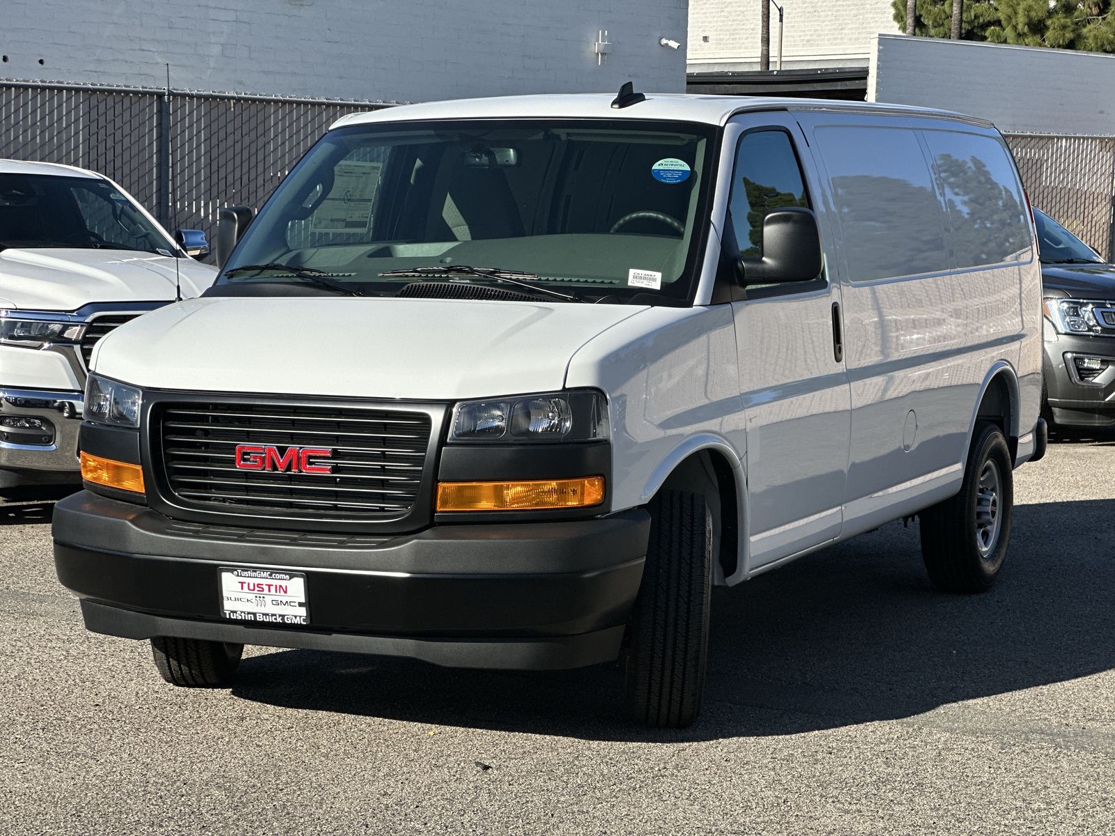 2026 GMC Savana Cargo Work Van - Photo 40