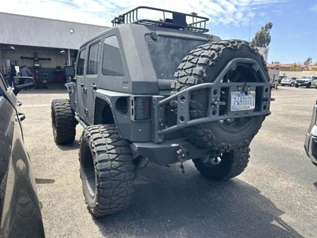 Used 2017 Jeep Wrangler JK Unlimited Sport 4x4 SUV