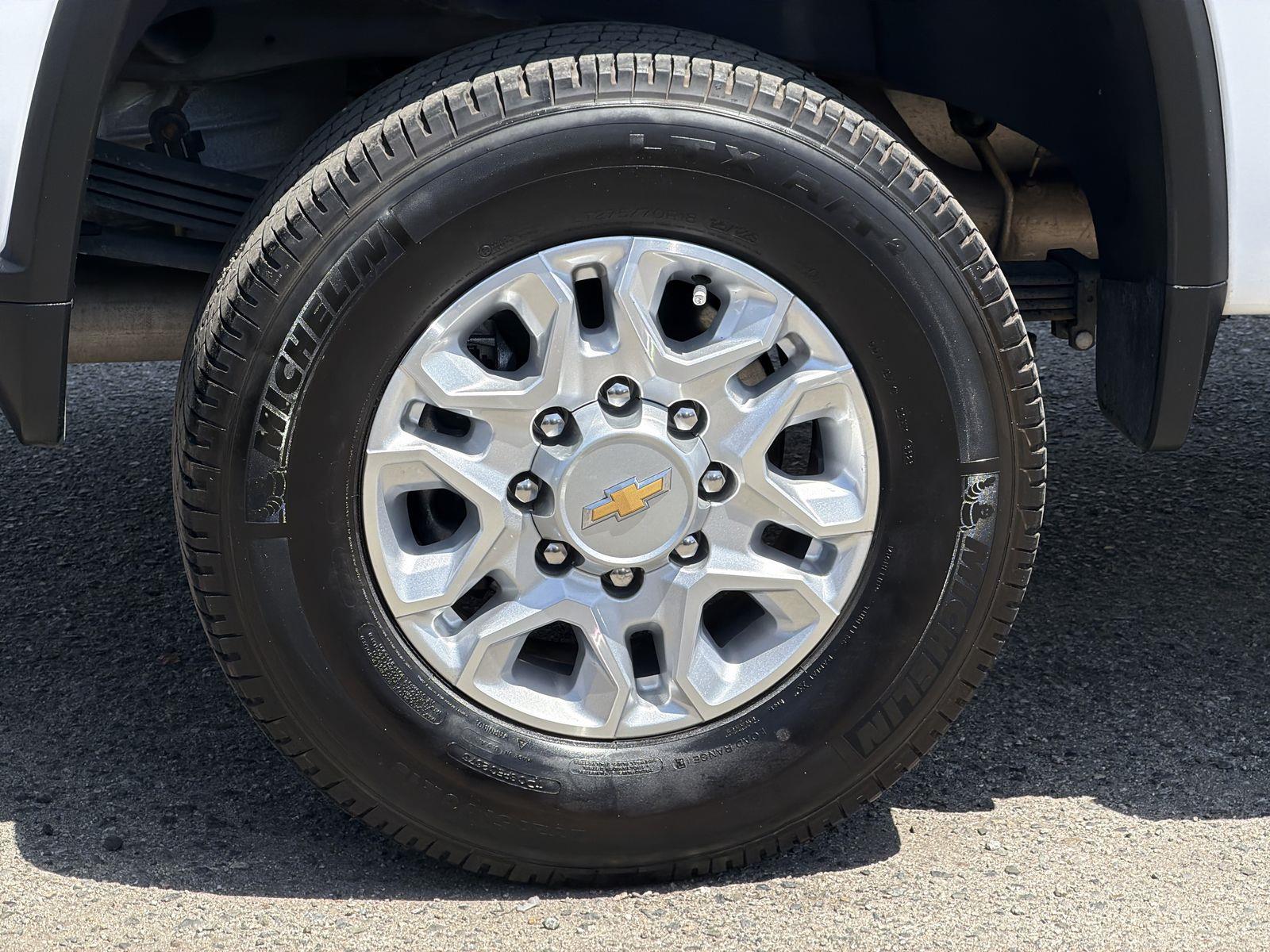 2024 Chevrolet Silverado 2500HD LTZ - Photo 32