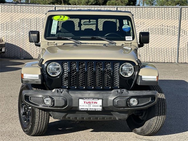2022 Jeep Gladiator Sport photo 2