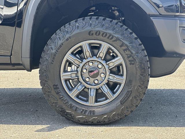 2026 GMC Sierra 1500 AT4X - Photo 30