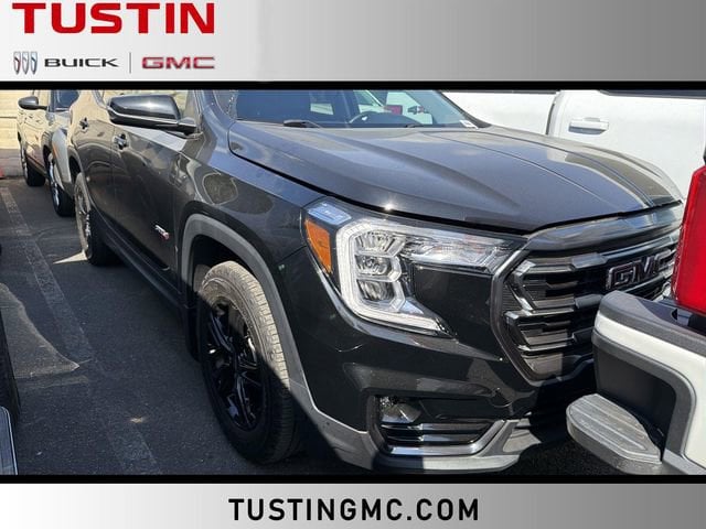 2023 GMC Terrain AT4 AWD's photo