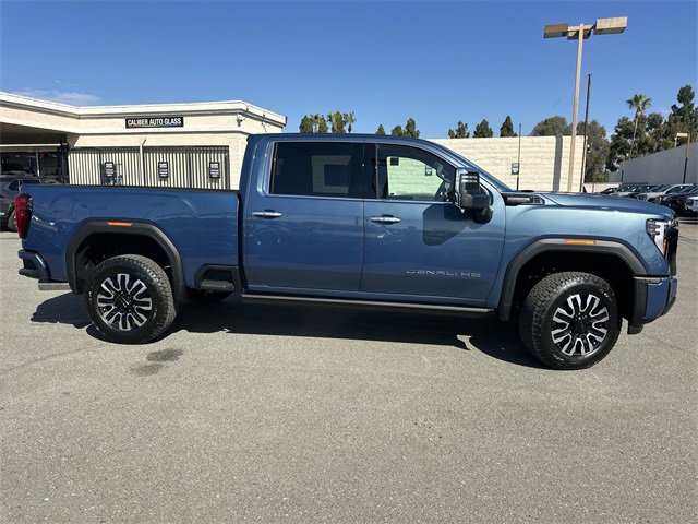 2026 Gmc Sierra 2500 HD Denali Ultimate photo 3