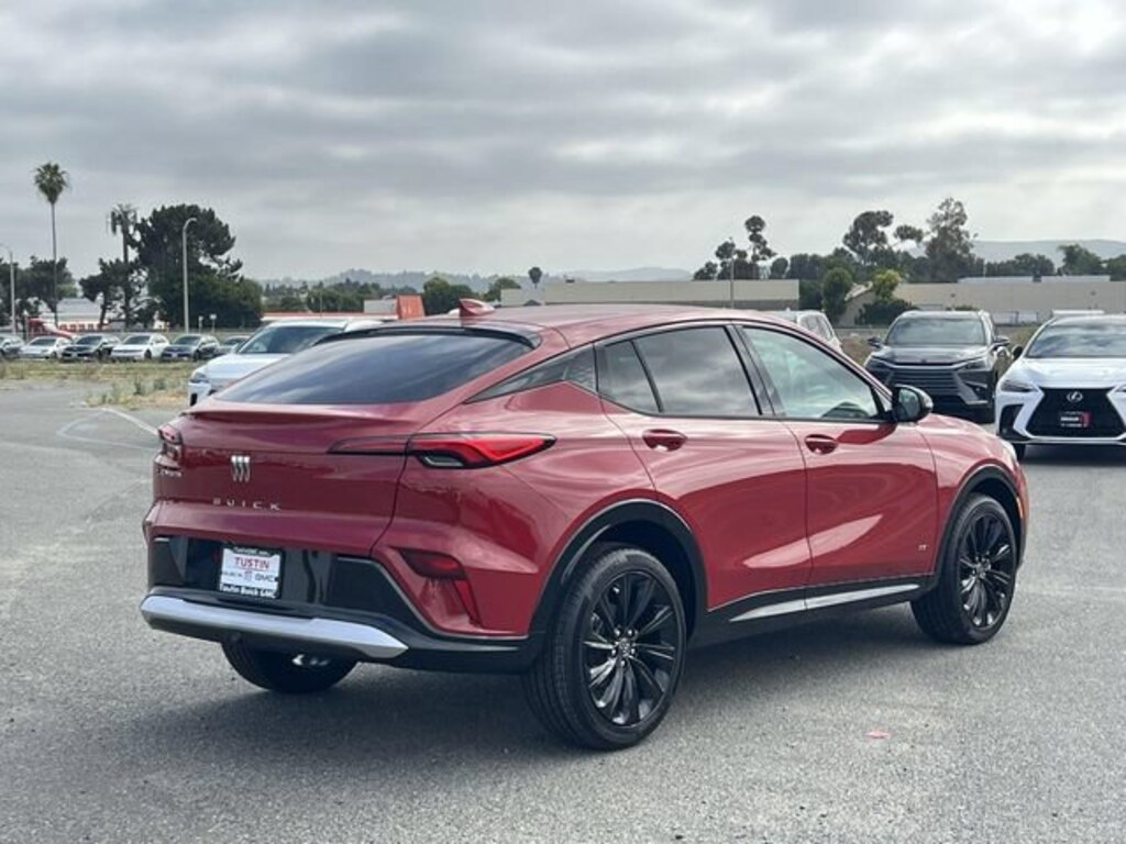 New 2026 Buick Envista Sport Touring SUV