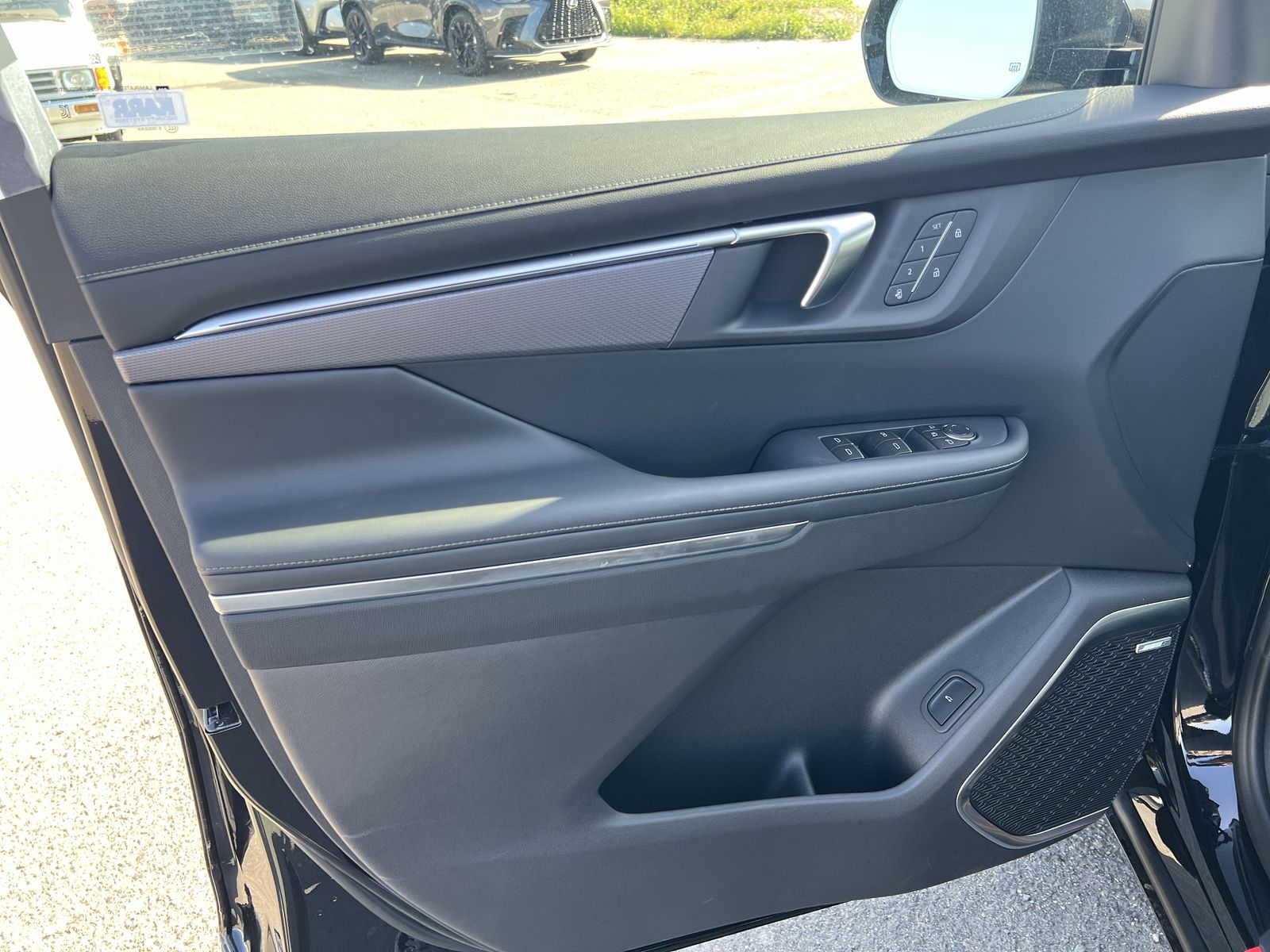 2026 Buick Enclave Sport Touring - Photo 18