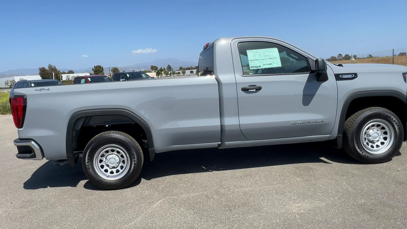 2025 GMC Sierra 1500 Pro - Photo 28