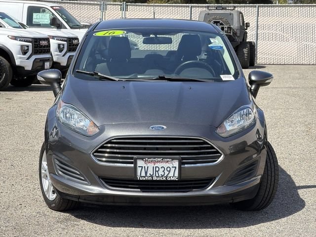 Used 2016 Ford Fiesta SE with VIN 3FADP4BJ9GM204092 for sale in Tustin, CA