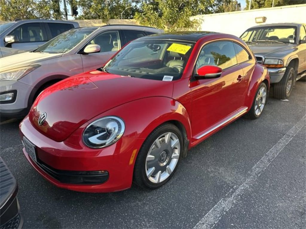 Used 2016 Volkswagen Beetle 1.8T SE Automatic PZEV Hatchback