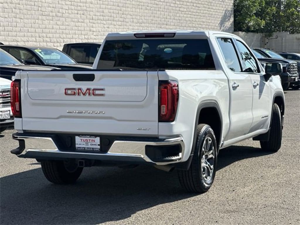 Used 2024 GMC Sierra 1500 SLT Truck