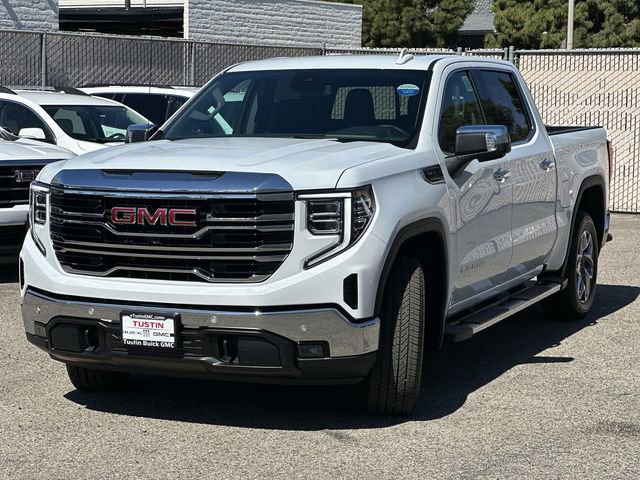 2026 GMC Sierra 1500 SLT photo 3