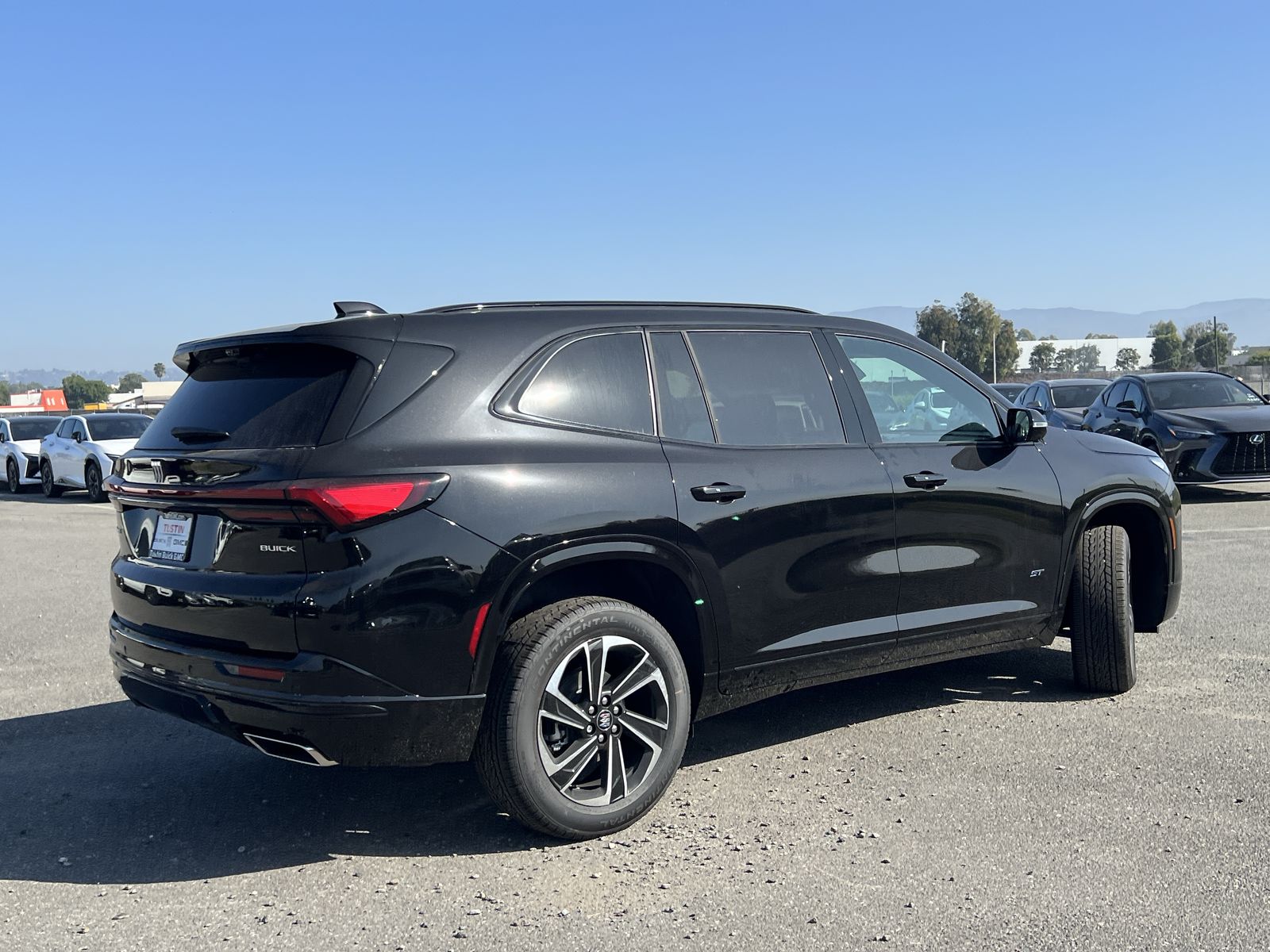 2026 Buick Enclave Sport Touring - Photo 11