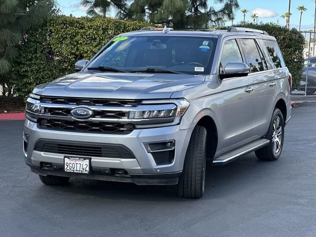 2022 Ford Expedition Limited photo 3