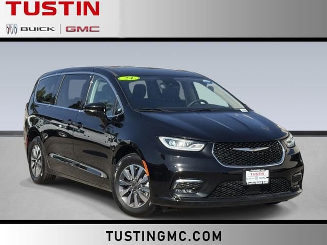 2024 Chrysler Pacifica PHEV