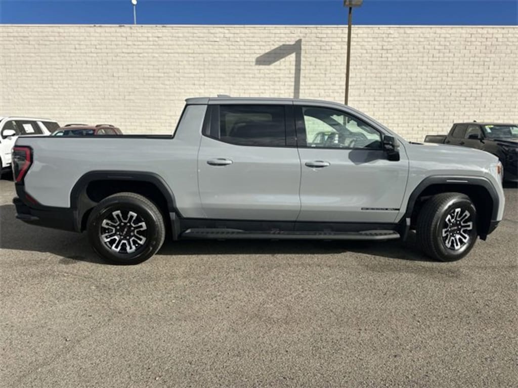 Used 2026 GMC Sierra EV Elevation w/3SB Truck
