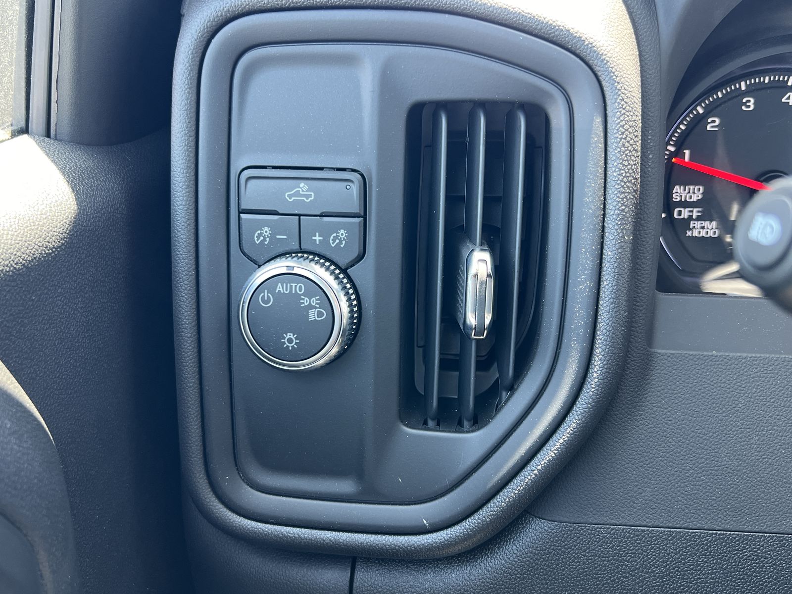 2025 GMC Sierra 1500 Pro - Photo 50