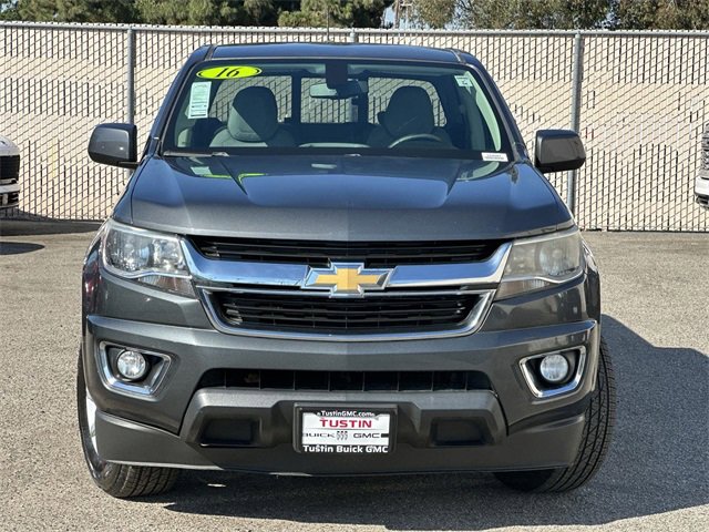 2016 Chevrolet Colorado LT photo 2