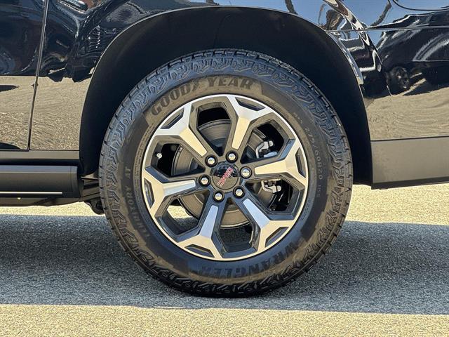 2026 GMC Yukon XL AT4 - Photo 31