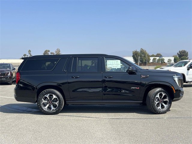 2026 Gmc Yukon XL AT4 Ultimate photo 2