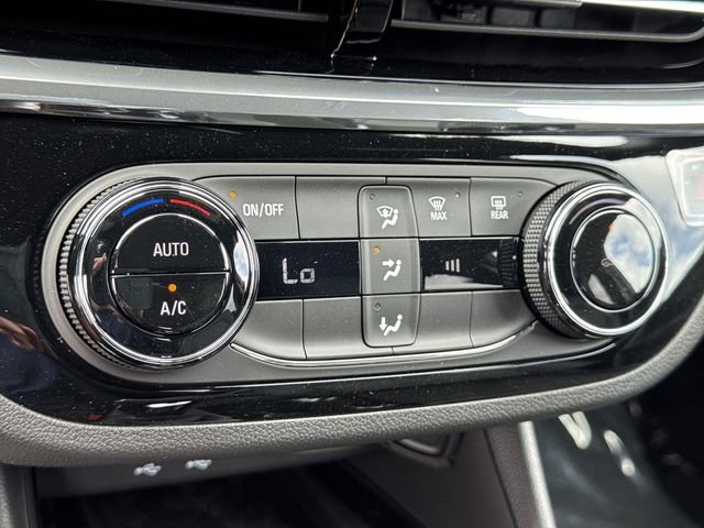 2026 Buick Envista Sport Touring - Photo 16