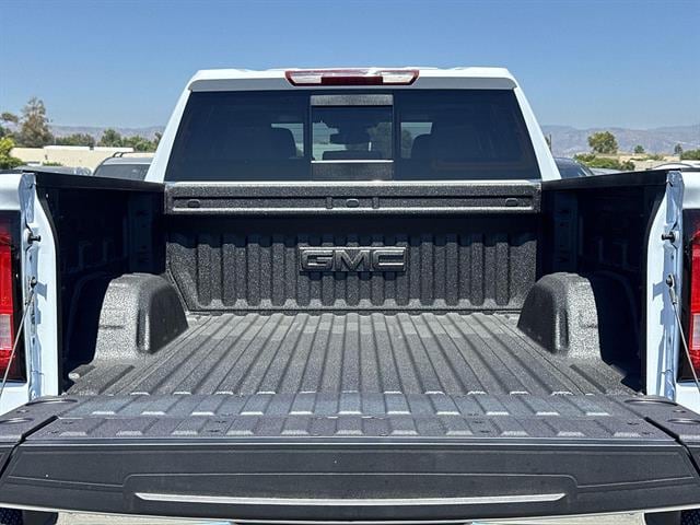 2026 GMC Sierra 1500 SLT - Photo 27
