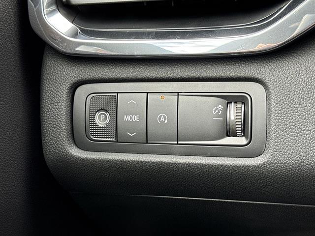 2027 GMC Acadia Elevation - Photo 22