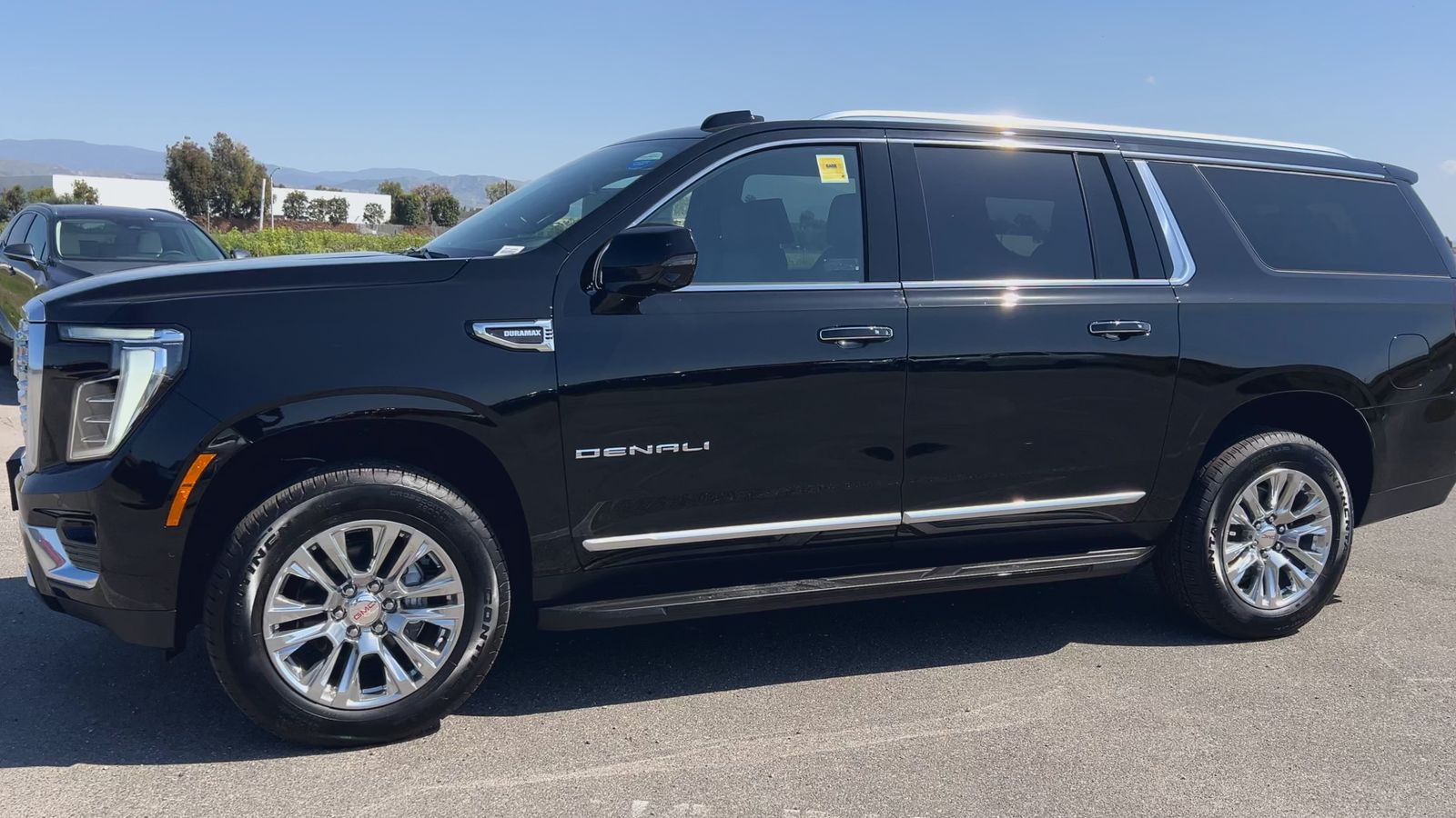 2026 GMC Yukon XL Denali - Photo 41