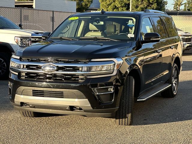 2023 Ford Expedition Limited photo 3