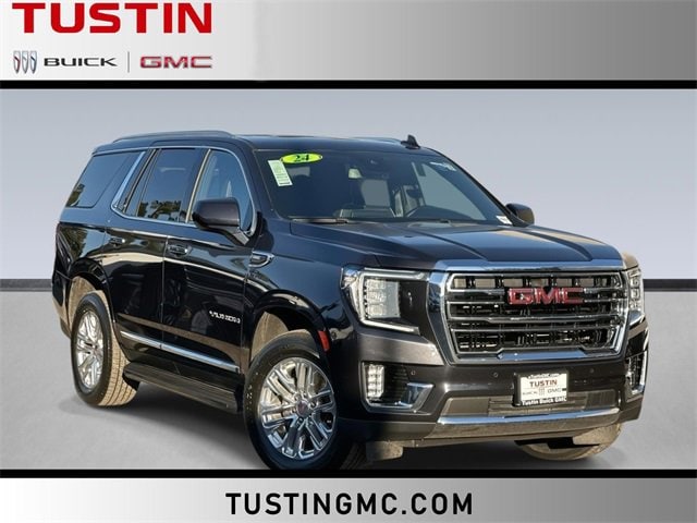 2024 GMC Yukon SLT's photo