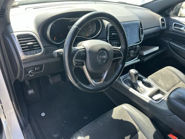 2021 Jeep Grand Cherokee Laredo photo 6