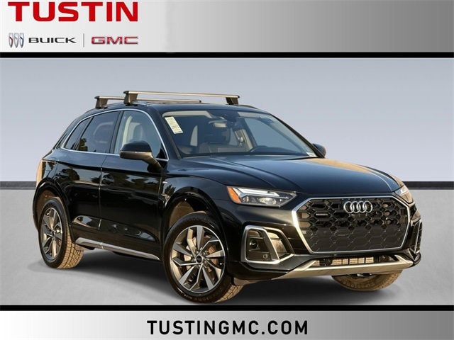 2024 Audi Q5 Premium Plus's photo