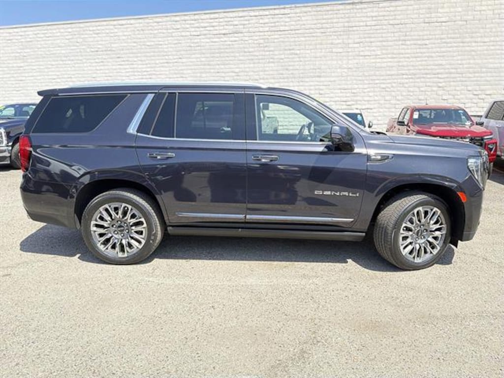 Used 2023 GMC Yukon Denali Ultimate SUV