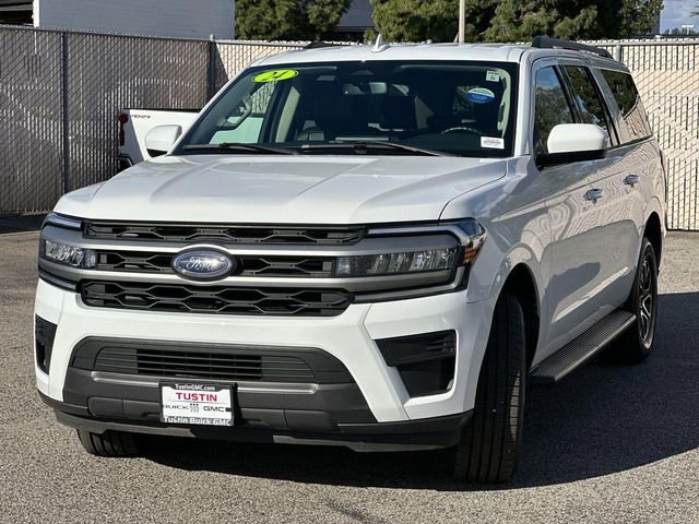 2024 Ford Expedition Max XLT photo 3