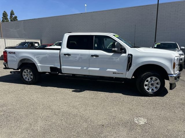 2024 Ford F-250 photo 2