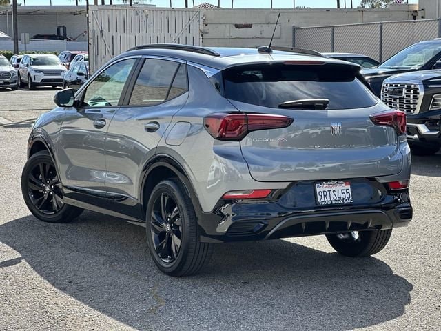 2025 Buick Encore GX Sport Touring photo 5