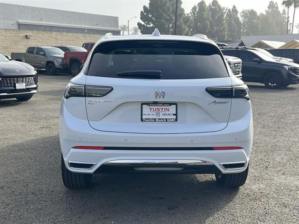 New 2026 Buick Envision Avenir SUV