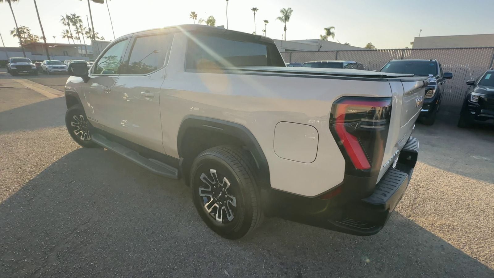 2026 GMC Sierra EV Elevation - Photo 34