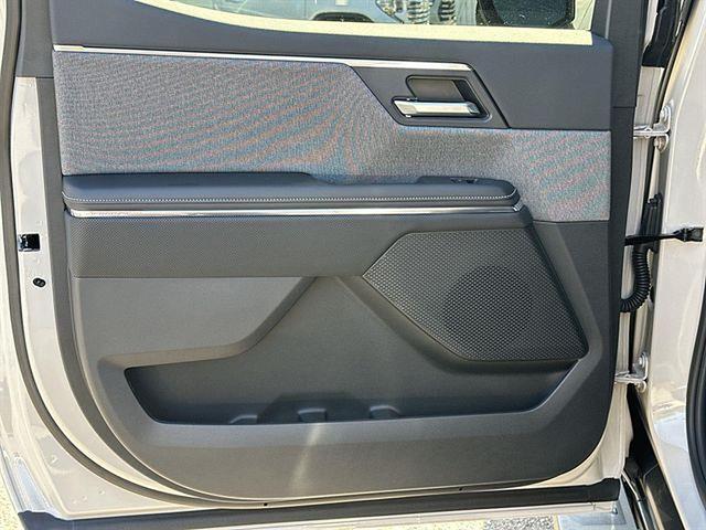 2026 GMC Sierra EV Elevation - Photo 24