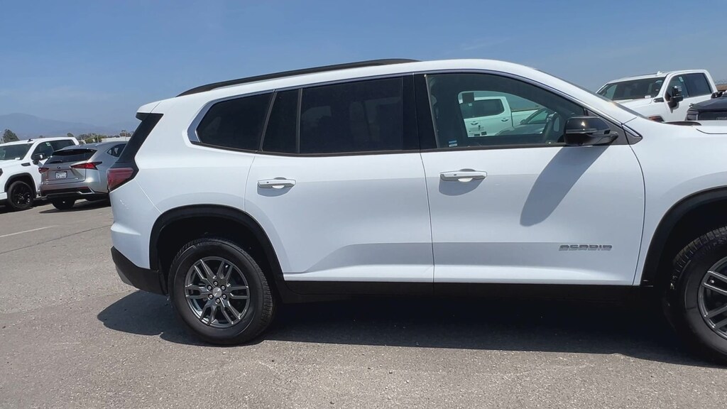 New 2025 GMC Acadia Elevation SUV