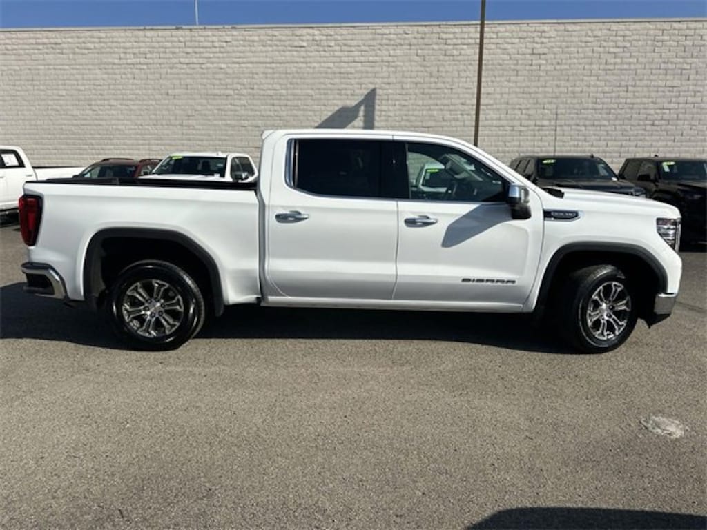 Used 2024 GMC Sierra 1500 SLT Truck