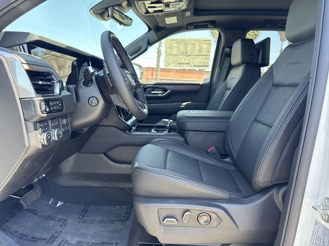 2026 GMC Yukon XL Denali - Photo 20