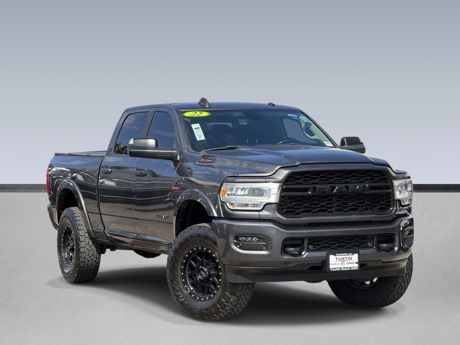 2022 Ram 2500 Laramie 4WD photo