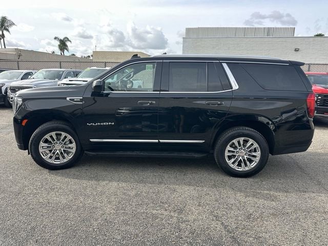 2023 GMC Yukon SLT photo 6