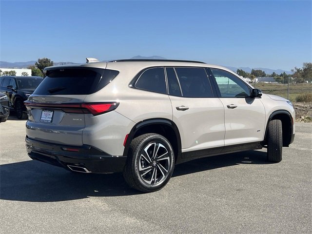 2026 Buick Enclave Sport Touring photo 3