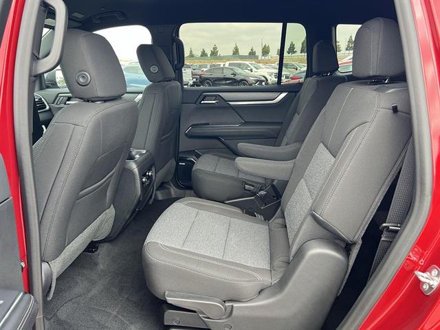 2026 GMC Acadia Elevation - Photo 24