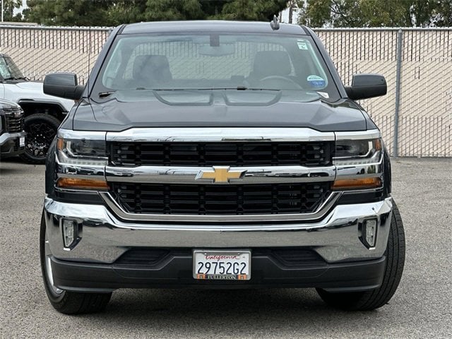 Used 2017 Chevrolet Silverado 1500 LT with VIN 3GCPCREC5HG274282 for sale in Tustin, CA