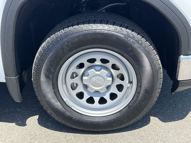 2025 GMC Sierra 1500 Pro - Photo 23